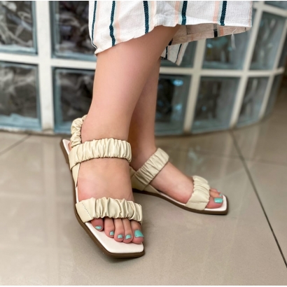 Rasteira Marshmallow Couro Off White