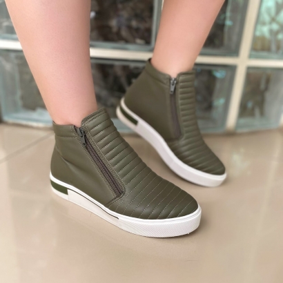 Tênis Botinha Verde Militar