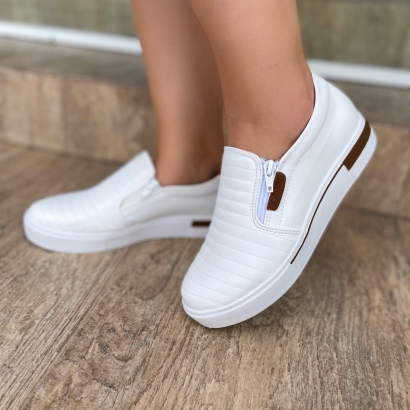 Tênis Slip On Branco
