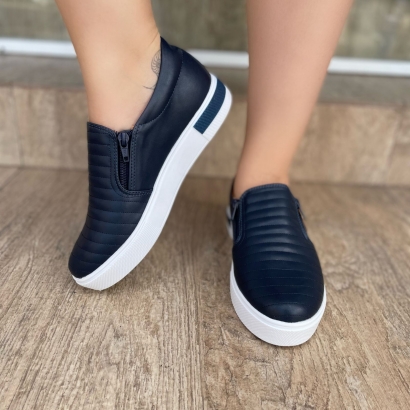 Tênis Slip On Zíper Azul Marinho