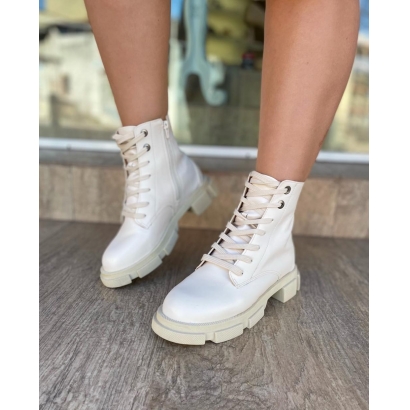 Coturno Tratorado Off White