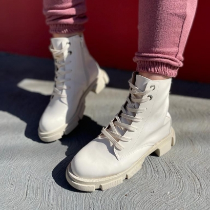 Coturno Tratorado Off White