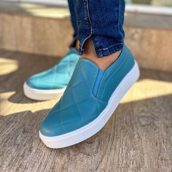 Tênis Slip On Matelassê Azul