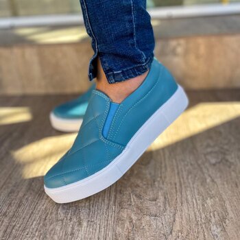 Tênis Slip On Matelassê Azul
