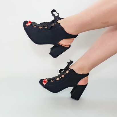 Sandália Ankle Boot Nobuck Preto